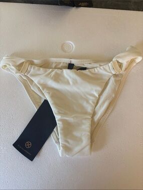 VIX Cream Bikini Bottom with Side Knot Detail